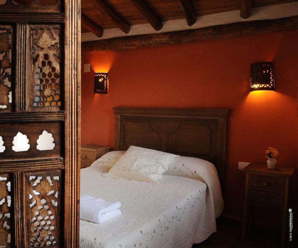 La Molinilla Apartamentos Y Hammam - Adults Only Linares de la Sierra Extérieur photo